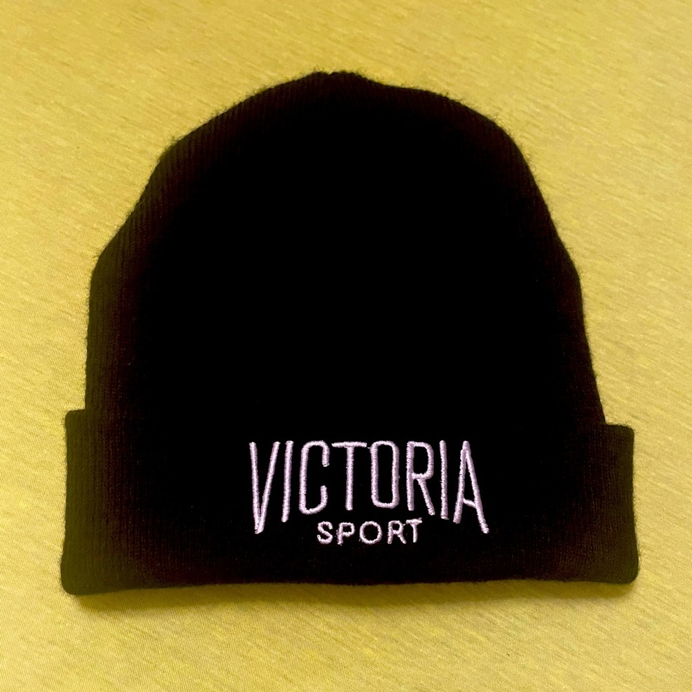COPY - *LikeNew* Victoria's Secret Sport Knit Beanie Hat Black *RARE*
